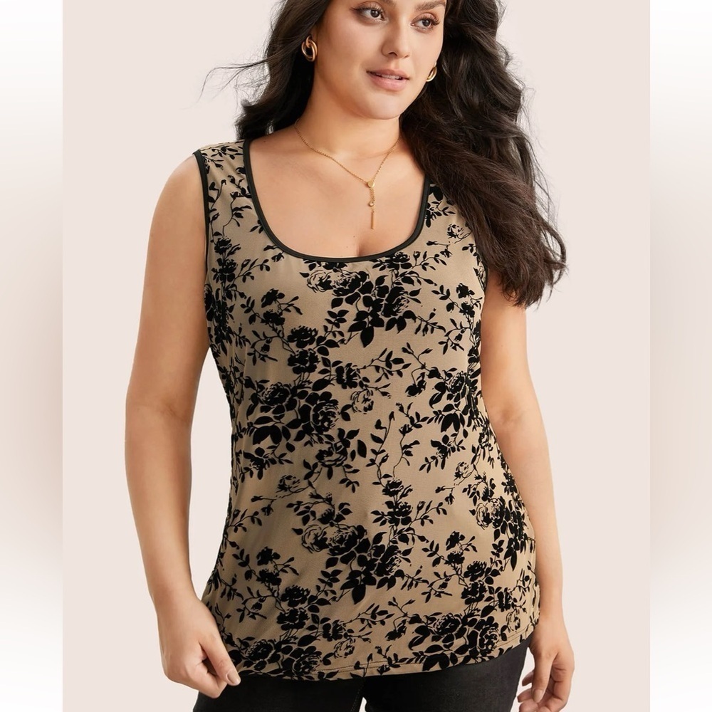 BloomChic Plus Size XL Silhouette Floral Print Flocking Square Neck Tank Top